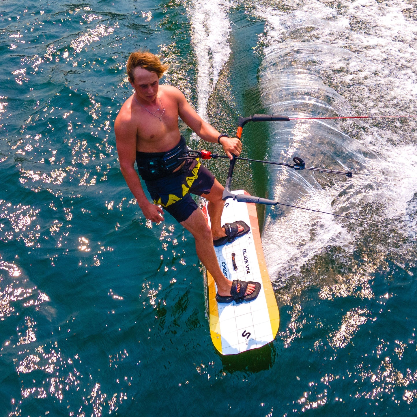 Glide V14 en acción