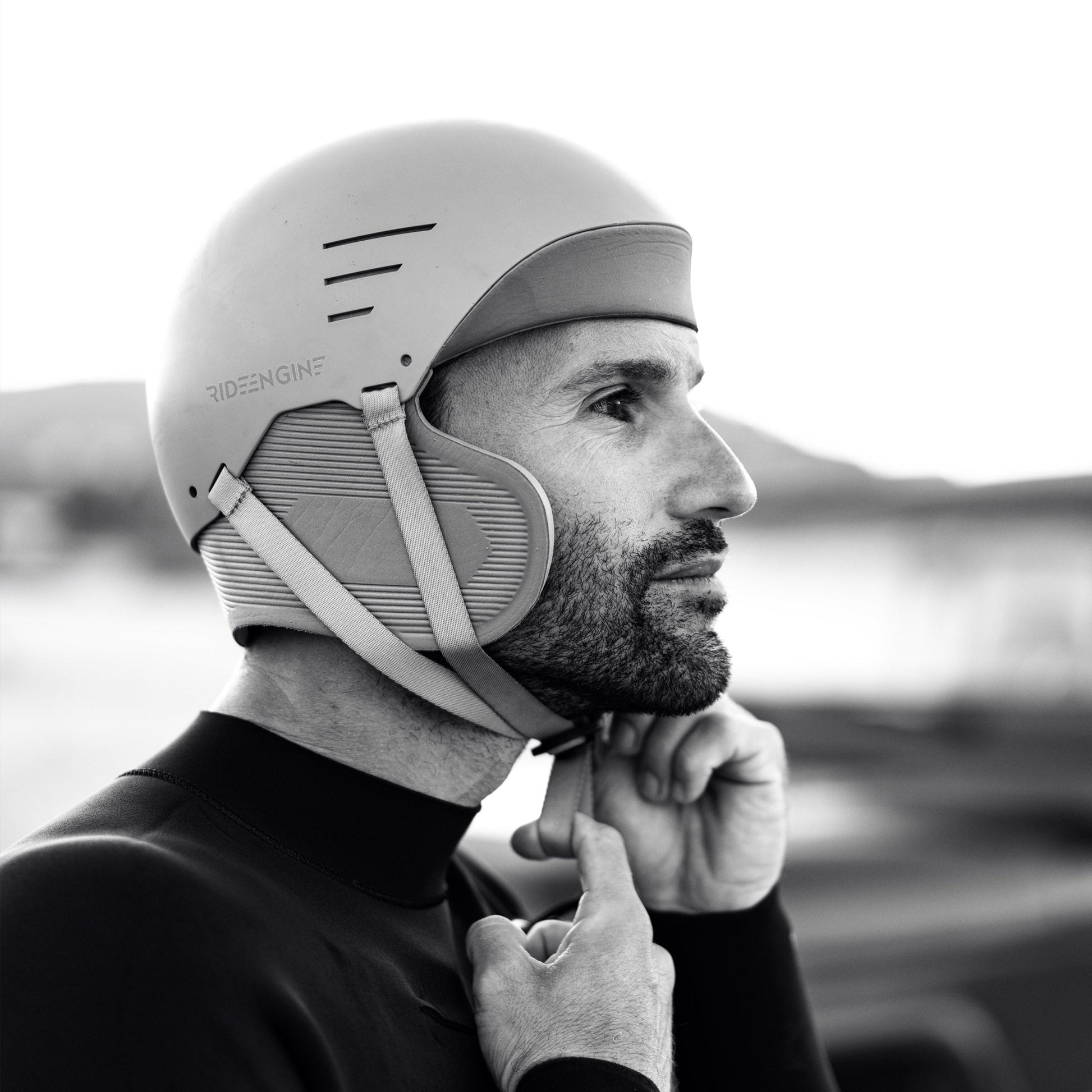 Charger Water Helmet - en uso